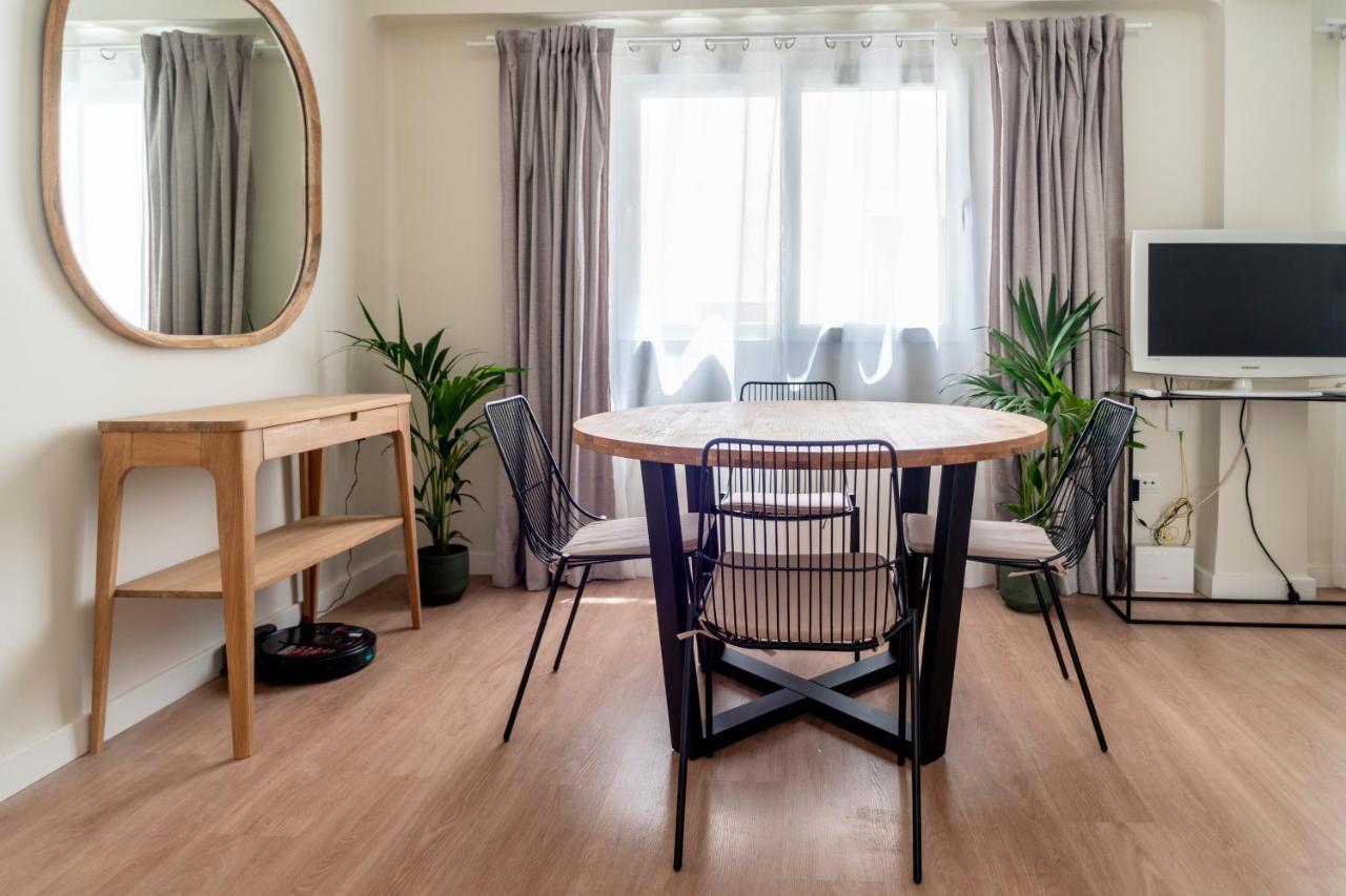 Ttdssa Vlc Plaza Cisneros Appartement Valencia Buitenkant foto