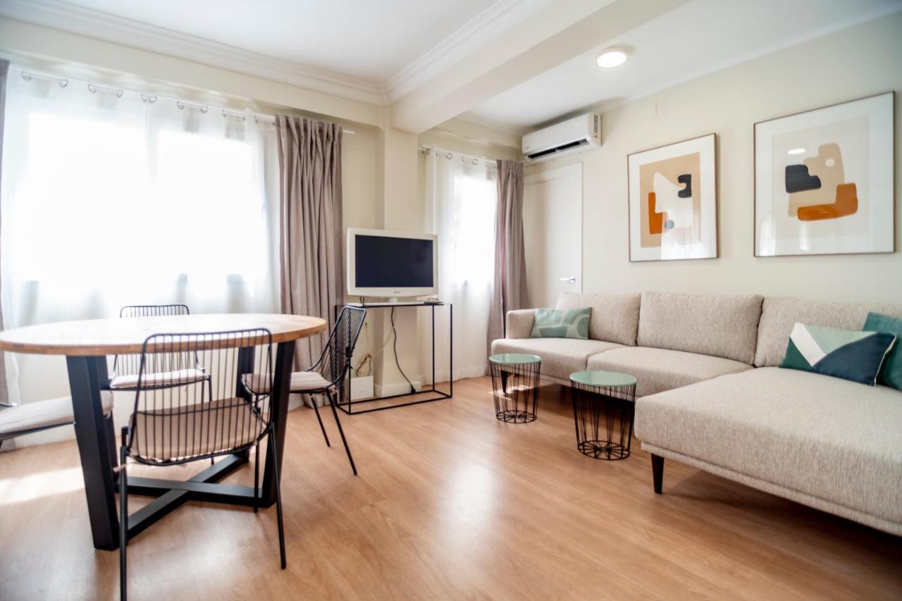 Ttdssa Vlc Plaza Cisneros Appartement Valencia Buitenkant foto
