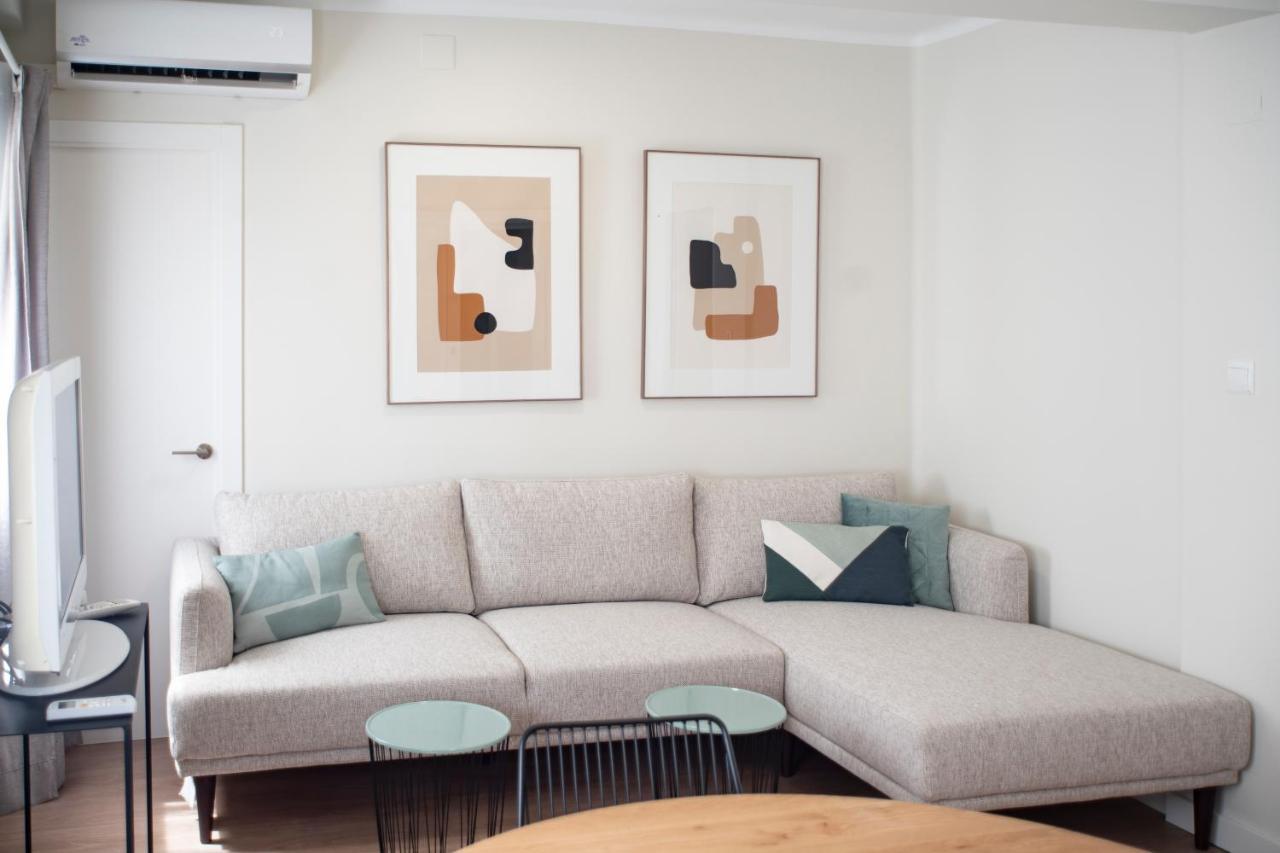 Ttdssa Vlc Plaza Cisneros Appartement Valencia Buitenkant foto